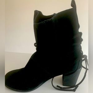 Toms Suede Calf Boots